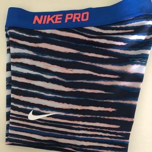 Nike Pro Dri-Fit shorts size small